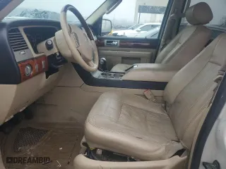 2005 Lincoln Navigator Luxury with VIN 5LMFU28505LJ06747, listed as a Copart auction lot 43131645 with 218,140 mi miles and Salvage Title. Bid and sale history available at carsss.com. Image 7.