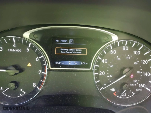 2018 Nissan Pathfinder SV with VIN 5N1DR2MM2JC638617, listed as a IAAI auction lot 41762543 with 121,964 mi miles. Bid and sale history available at carsss.com. Image 7.