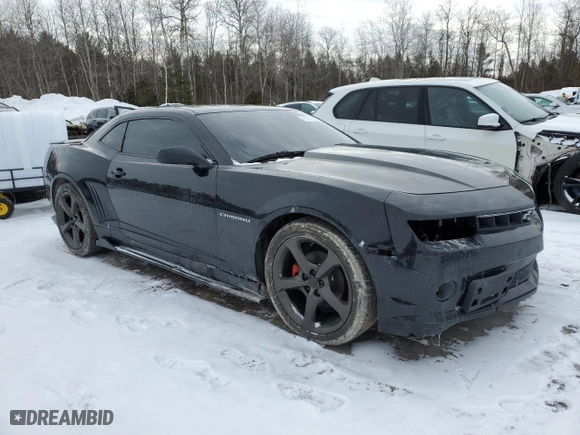 2014 Chevrolet Camaro LT with VIN 2G1FC1E37E9284517, listed as a Copart auction lot 47031515 with 136,630 mi miles and Salvage Title. Bid and sale history available at carsss.com. Image 4.