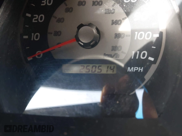 2004 Toyota 4Runner SR5 z VIN JTEBU14R340026881, wystawiony jako IAAI lot #42110486 z przebiegiem 250 514 mil mil oraz . Historia ofert i sprzedaży dostępna na DreamBid. Obrazek 15.