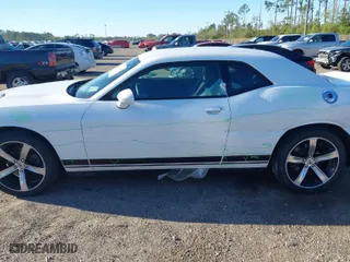 2019 Dodge Challenger SXT with VIN 2C3CDZAG8KH620552, listed as a IAAI auction lot 41795584 with 93,829 mi miles. Bid and sale history available at carsss.com. Image 14.