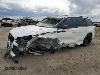2023 Lincoln Aviator Reserve z VIN 5LM5J7XC3PGL07538, wystawiony jako Copart lot #51332175 z przebiegiem Nie podano mil oraz Szkoda całkowita • Salvage title. Historia ofert i sprzedaży dostępna na DreamBid. Obrazek 1.