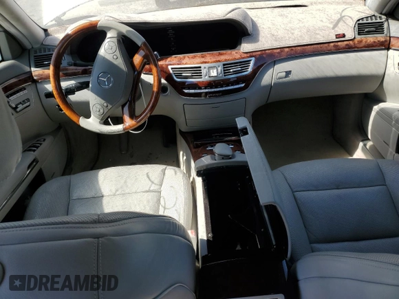 2010 Mercedes-Benz S 400 with VIN WDDNG9FB4AA290503, listed as a Copart auction lot 68741204 with 75,223 mi miles and Salvage Title. Bid and sale history available at DreamBid. Image 8.