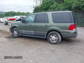 2005 Ford Expedition Special Service с VIN 1FMPU16575LB01825, выставлен на аукционе IAAI как лот 42335134 с пробегом 130 788 миль миль и . История ставок и продаж доступна на DreamBid. Изображение 3.