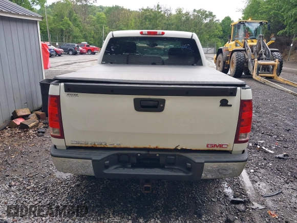 2012 GMC Sierra 1500 SLE z VIN 3GTP2VE71CG229654, wystawiony jako IAAI lot #42461209 z przebiegiem 180 378 mil mil oraz . Historia ofert i sprzedaży dostępna na DreamBid. Obrazek 16.