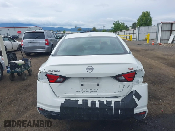 2024 Nissan Altima SR z VIN 1N4BL4CV5RN364421, wystawiony jako IAAI lot #42299917 z przebiegiem 36 169 mil mil oraz . Historia ofert i sprzedaży dostępna na DreamBid. Obrazek 16.