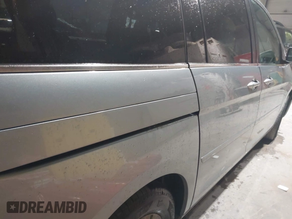 2007 Honda Odyssey EX-L with VIN 5FNRL38697B012944, listed as a IAAI auction lot 42144250 with 234,016 mi miles and . Bid and sale history available at DreamBid. Image 20.