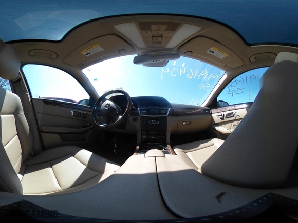 2013 Mercedes-Benz E-Class E 350 Luxury with VIN WDDHF8JB0DA707640, listed as a IAAI auction lot 41916454 with 104,469 mi miles. Bid and sale history available at carsss.com. Image 18.