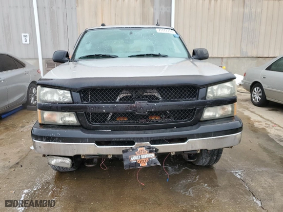 2004 Chevrolet Avalanche Z71 with VIN 3GNEK12T34G226359, listed as a Copart auction lot 71777754 with 240,552 mi miles and Non Repairable. Bid and sale history available at carsss.com. Image 5.