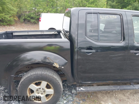 2007 Nissan Frontier Nismo with VIN 1N6AD07W37C439041, listed as a IAAI auction lot 42257490 with 137,550 mi miles and . Bid and sale history available at DreamBid. Image 12.