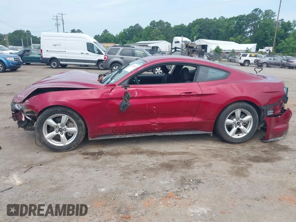 2018 Ford Mustang EcoBoost с VIN 1FA6P8TH4J5113367, выставлен на аукционе IAAI как лот 42494674 с пробегом 14 829 миль миль и . История ставок и продаж доступна на DreamBid. Изображение 13.