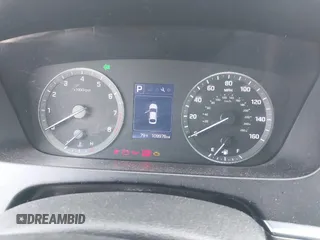 2017 Hyundai Sonata SE z VIN 5NPE24AF8HH575715, wystawiony jako IAAI lot #42030675 z przebiegiem 109 976 mil mil oraz . Historia ofert i sprzedaży dostępna na DreamBid. Obrazek 7.
