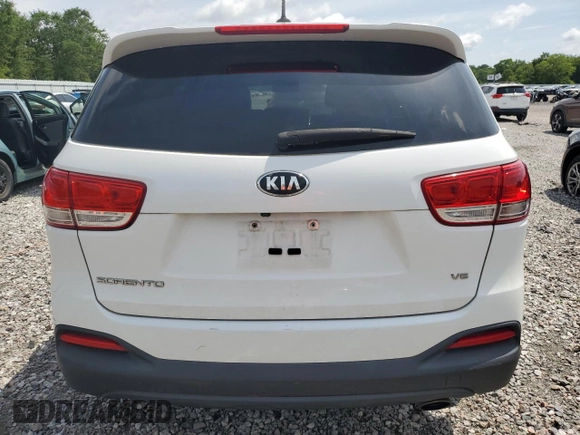 2017 Kia Sorento LX with VIN 5XYPG4A54HG214989, listed as a Copart auction lot 58235135 with 82,461 mi miles and Salvage title. Bid and sale history available at DreamBid. Image 6.
