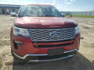 2019 Ford Explorer Platinum z VIN 1FM5K8HT6KGA95344, wystawiony jako Copart lot #55697795 z przebiegiem 64 948 mil mil oraz Czysty tytuł • Clean title. Historia ofert i sprzedaży dostępna na DreamBid. Obrazek 5.