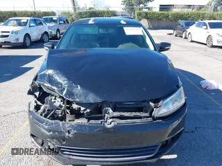 2012 Volkswagen Jetta SE with VIN 3VWDP7AJ9CM417967, listed as a IAAI auction lot 41385194 with 222,344 mi miles and . Bid and sale history available at DreamBid. Image 12.