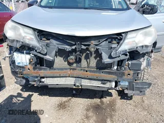 2014 Toyota RAV4 LE with VIN 2T3BFREV4EW136537, listed as a IAAI auction lot 42065728 with 211,039 mi miles and . Bid and sale history available at DreamBid. Image 6.