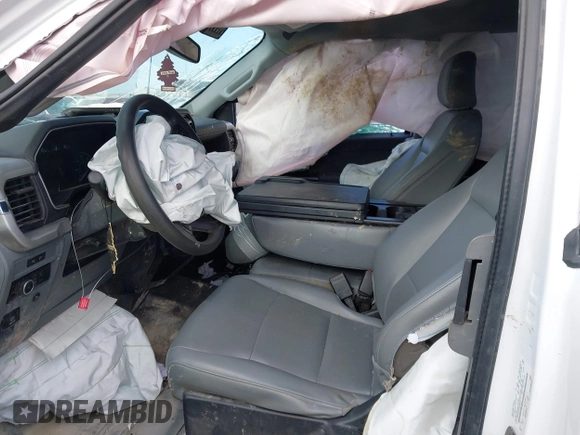 2022 Ford F-150 XL z VIN 1FTEX1CPXNKF06107, wystawiony jako IAAI lot #42692902 z przebiegiem Nie podano mil oraz . Historia ofert i sprzedaży dostępna na DreamBid. Obrazek 5.