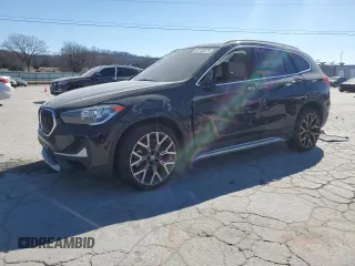 2021 BMW X1 xDrive28i with VIN WBXJG9C06M5U39389, listed as a Copart auction lot 46702675 with 39,594 mi miles and Salvage Title. Bid and sale history available at carsss.com. Image 1.
