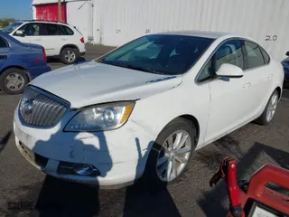 2015 Buick Verano Convenience Group with VIN 1G4PR5SK9F4105374, listed as a IAAI auction lot 40541566 with 199,877 mi miles. Bid and sale history available at carsss.com. Image 2.
