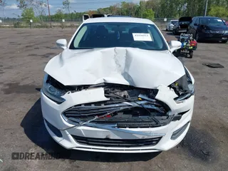 2016 Ford Fusion SE with VIN 3FA6P0HDXGR403268, listed as a IAAI auction lot 41936911 with 165,074 mi miles. Bid and sale history available at carsss.com. Image 12.