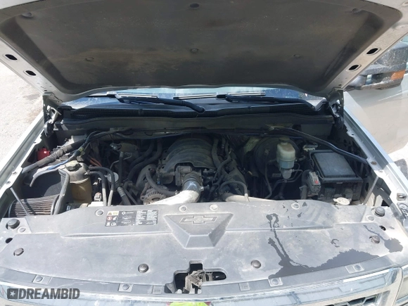 2014 Chevrolet Silverado 1500 LT with VIN 3GCUKREH1EG393931, listed as a IAAI auction lot 39801258 with 181,321 mi miles. Bid and sale history available at carsss.com. Image 10.