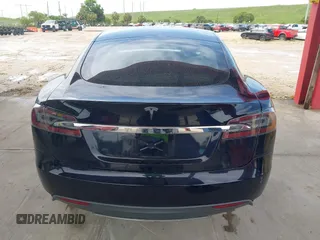 2014 Tesla Model S 60 с VIN 5YJSA1H16EFP32246, выставлен на аукционе IAAI как лот 42611659 с пробегом 156 459 миль миль и . История ставок и продаж доступна на DreamBid. Изображение 17.