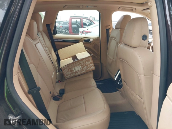 2014 Porsche Cayenne с VIN WP1AA2A23ELA96398, выставлен на аукционе IAAI как лот 42374715 с пробегом 76 734 миль миль и . История ставок и продаж доступна на DreamBid. Изображение 8.