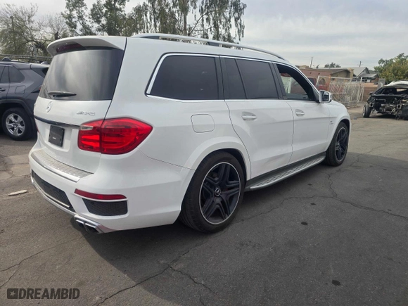 2016 Mercedes-Benz GL with VIN 4JGDF7EE5GA665232, listed as a Copart auction lot 86921744 with NaN miles and Clean Title. Bid and sale history available at carsss.com. Image 4.