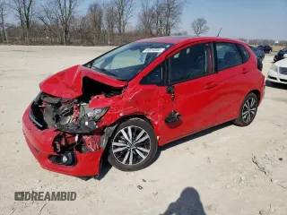 2020 Honda Fit EX with VIN 3HGGK5H82LM703280, listed as a Copart auction lot 48916555 with 111,742 mi miles and Salvage Title. Bid and sale history available at carsss.com. Image 1.