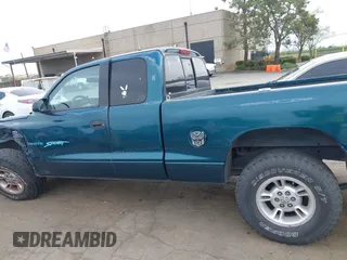 1997 Dodge Dakota with VIN 1B7GL23X7VS164206, listed as a IAAI auction lot 41839529 with 223,933 mi miles. Bid and sale history available at carsss.com. Image 15.
