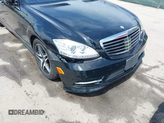 2010 Mercedes-Benz S 550 with VIN WDDNG8GB3AA308918, listed as a IAAI auction lot 42087311 with 135,878 mi miles and . Bid and sale history available at DreamBid. Image 6.