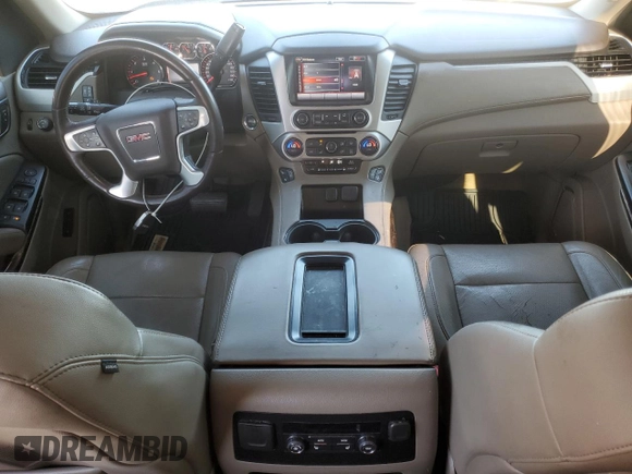 2015 GMC Yukon XL SLT with VIN 1GKS1HKC3FR188825, listed as a Copart auction lot 88904935 with 201,178 mi miles and Salvage Title. Bid and sale history available at carsss.com. Image 8.