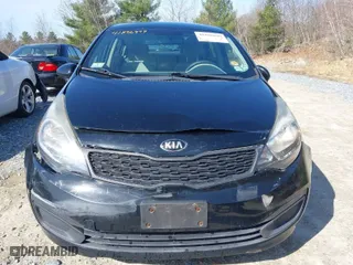 2013 Kia Rio LX with VIN KNADM4A33D6258292, listed as a IAAI auction lot 41886899 with 123,840 mi miles. Bid and sale history available at carsss.com. Image 6.