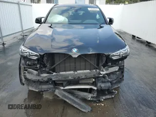 2022 BMW X4 M z VIN 5YM23EC02N9K93385, wystawiony jako Copart lot #53954854 z przebiegiem 17 189 mil mil oraz . Historia ofert i sprzedaży dostępna na DreamBid. Obrazek 5.