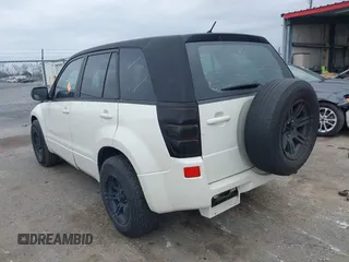 2006 Suzuki Grand Vitara z VIN JS3TE941064100737, wystawiony jako IAAI lot #41598940 z przebiegiem Nie podano mil oraz . Historia ofert i sprzedaży dostępna na DreamBid. Obrazek 3.