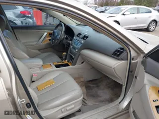 2007 Toyota Camry CE with VIN 4T1BE46K27U628277, listed as a IAAI auction lot 41911750 with 241,374 mi miles. Bid and sale history available at carsss.com. Image 5.