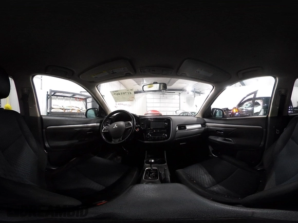 2014 Mitsubishi Outlander SE z VIN JA4AZ3A3XEZ002226, wystawiony jako IAAI lot #41701467 z przebiegiem 151 894 mil mil oraz . Historia ofert i sprzedaży dostępna na DreamBid. Obrazek 19.
