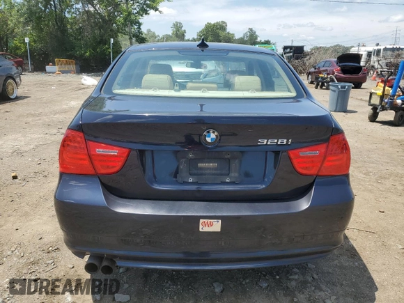 2009 BMW 3 Series 328i xDrive with VIN WBAPK53589A643505, listed as a Copart auction lot 61724135 with 116,693 mi miles and Salvage title. Bid and sale history available at DreamBid. Image 6.