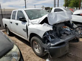 2021 Ram 1500 Tradesman z VIN 1C6RR6FG7MS517771, wystawiony jako Copart lot #45720755 z przebiegiem 57 873 mil mil oraz Szkoda całkowita • Salvage title. Historia ofert i sprzedaży dostępna na DreamBid. Obrazek 4.