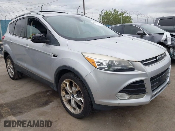 2013 Ford Escape Titanium с VIN 1FMCU9J91DUA13353, выставлен на аукционе IAAI как лот 42074045 с пробегом 108 452 миль миль и . История ставок и продаж доступна на DreamBid. Изображение 1.