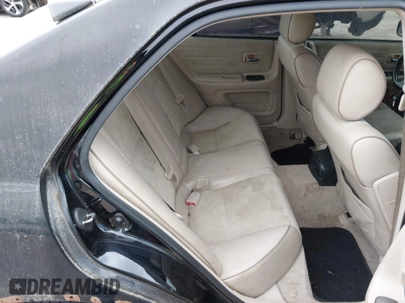 2002 Lexus IS 300 with VIN JTHBD192520053401, listed as a IAAI auction lot 42121818 with 110,536 mi miles. Bid and sale history available at carsss.com. Image 8.