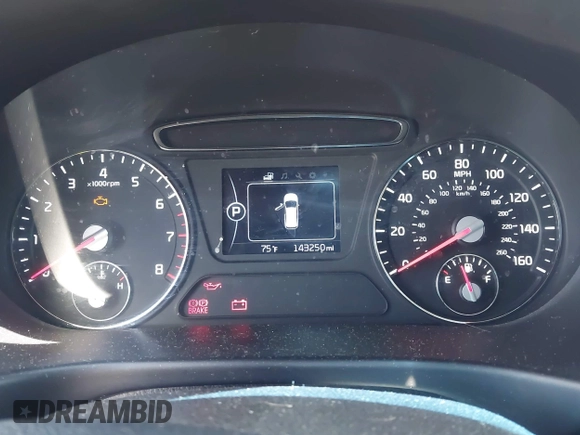 2016 Kia Sorento LX with VIN 5XYPGDA52GG044582, listed as a IAAI auction lot 42402596 with 143,250 mi miles and . Bid and sale history available at DreamBid. Image 7.