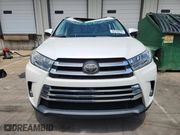 2017 Toyota Highlander Limited with VIN 5TDYZRFH1HS227670, listed as a Copart auction lot 62749185 with 90,602 mi miles and Salvage title. Bid and sale history available at DreamBid. Image 5.