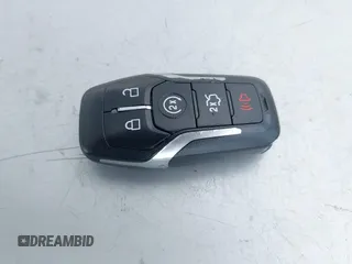 2017 Ford Mustang V6 с VIN 1FA6P8AM4H5289474, выставлен на аукционе IAAI как лот 42412302 с пробегом Не указан миль и . История ставок и продаж доступна на DreamBid. Изображение 11.