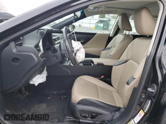 2019 Lexus ES with VIN 58ABZ1B1XKU013266, listed as a Copart auction lot 43569625 with 63,461 mi miles and Salvage Title. Bid and sale history available at carsss.com. Image 7.