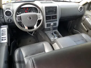 2006 Mercury Mountaineer Premier z VIN 4M2EU48846ZJ04114, wystawiony jako Copart lot #60983025 z przebiegiem 139 121 mil mil oraz Czysty tytuł • Clean title. Historia ofert i sprzedaży dostępna na DreamBid. Obrazek 8.