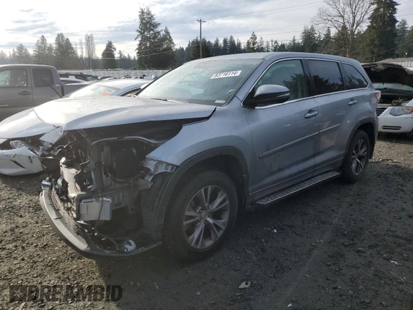 2015 Toyota Highlander LE z VIN 5TDBKRFH7FS140122, wystawiony jako Copart lot #83716114 z przebiegiem 97 877 mil mil oraz Szkoda całkowita • Salvage title. Historia ofert i sprzedaży dostępna na DreamBid. Obrazek 1.
