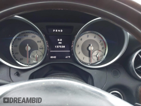 2012 Mercedes-Benz SLK 350 с VIN WDDPK5HA1CF007243, выставлен на аукционе IAAI как лот 41313121 с пробегом 137 538 миль миль и . История ставок и продаж доступна на DreamBid. Изображение 7.