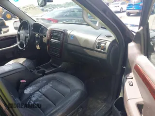 2004 Ford Explorer Limited с VIN 1FMZU75W54UB34093, выставлен на аукционе IAAI как лот 42275250 с пробегом 223 341 миль миль и . История ставок и продаж доступна на DreamBid. Изображение 5.