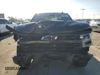 2024 Chevrolet Silverado 1500 RST with VIN 2GCUDEEDXR1139228, listed as a Copart auction lot 85792904 with 2,688 mi miles and Salvage Title. Bid and sale history available at carsss.com. Image 5.